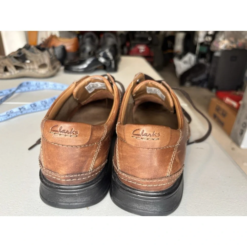 Clarks Men's Brown Touareg Leather Lace Up Oxford Shoes Size 10.5 M Casual
